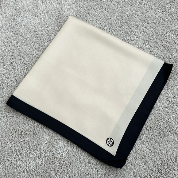 LeScarf Border Print Scarf - Picture 2 of 5